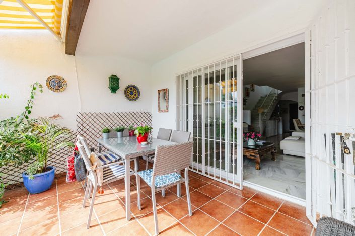 Image No.24-Appartement de 2 chambres à vendre à Estepona