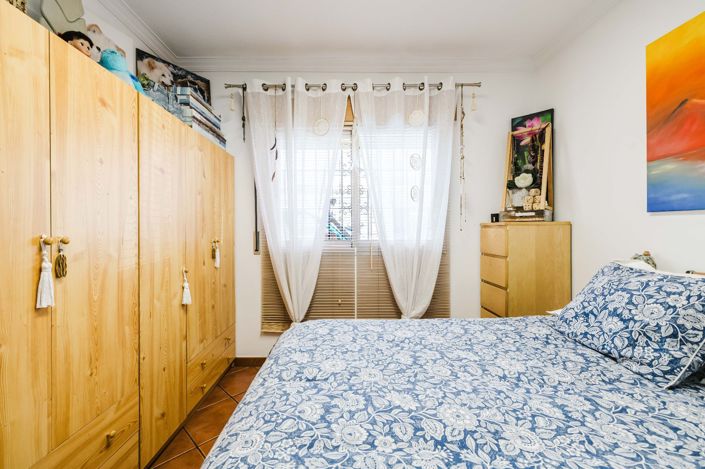 Image No.13-4 Bed Townhouse for sale