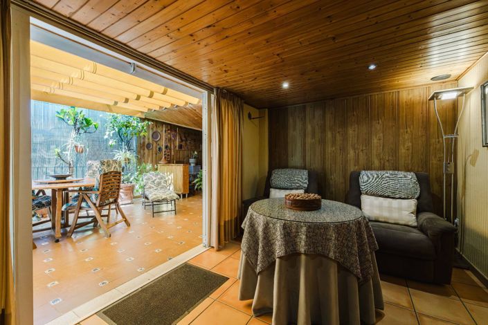 Image No.29-4 Bed Townhouse for sale