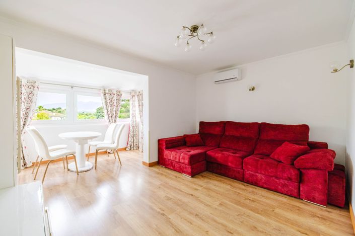 Image No.5-3 Bed Townhouse for sale