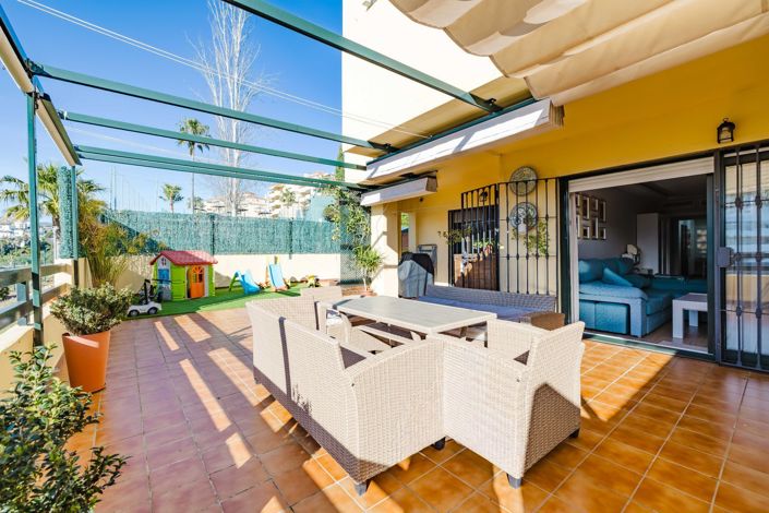Image No.7-Appartement de 2 chambres à vendre à Estepona