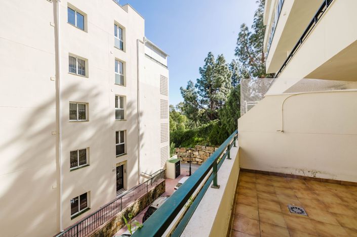 Image No.20-3 Bed Apartment for sale
