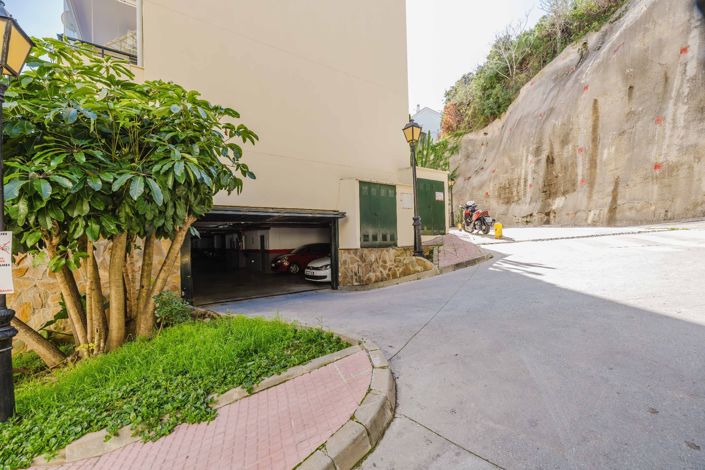 Image No.23-3 Bed Apartment for sale
