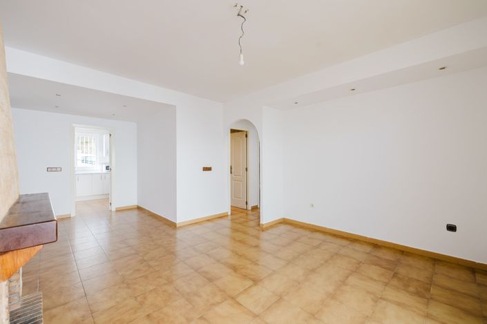 Image No.4-3 Bed Apartment for sale