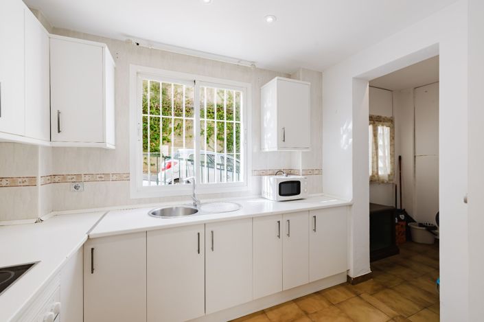 Image No.7-3 Bed Apartment for sale