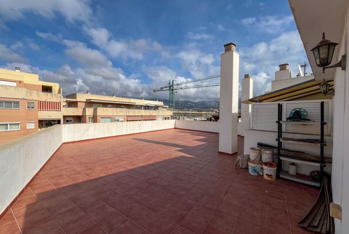 Image No.20-3 Bed Penthouse for sale