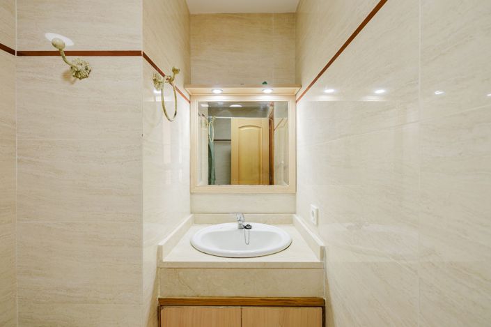 Image No.11-1 Bed Flat for sale