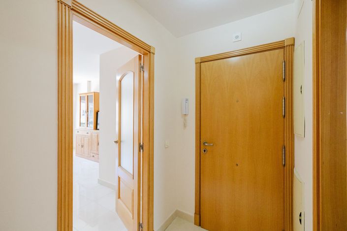 Image No.19-1 Bed Flat for sale