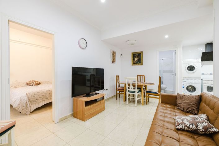 Image No.2-2 Bed Flat for sale
