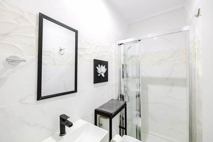 Image No.22-2 Bed Flat for sale
