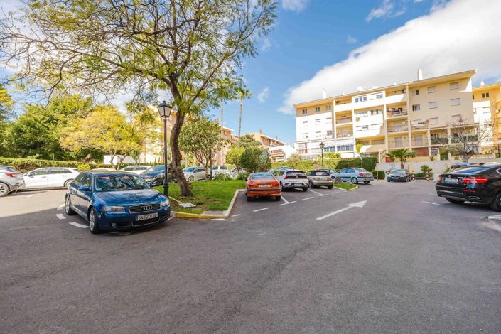 Image No.24-2 Bed Flat for sale