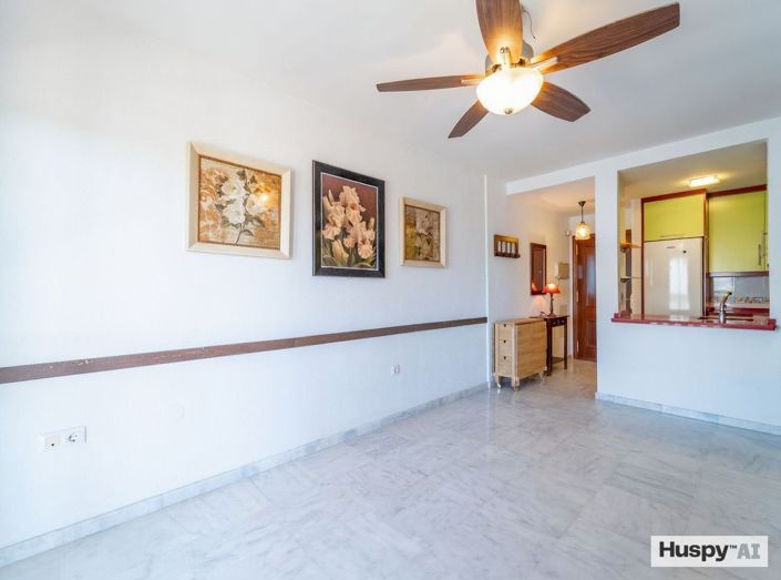 Image No.8-2 Bed Flat for sale