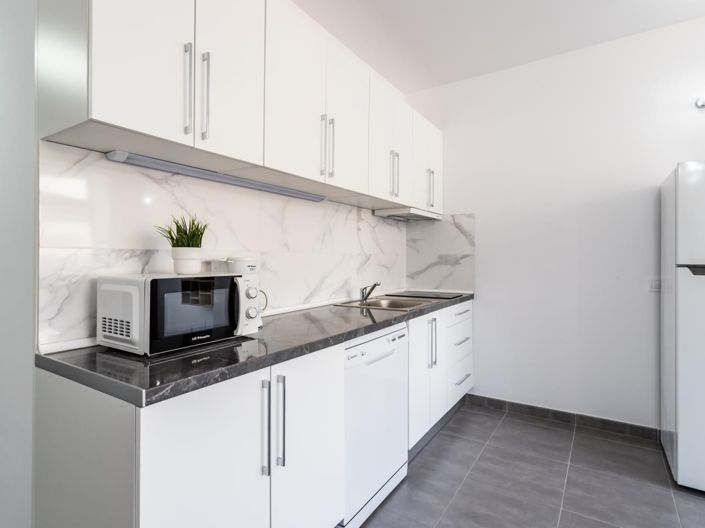 Image No.11-1 Bed Flat for sale