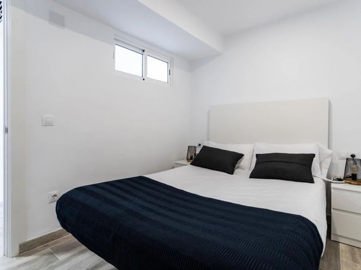 Image No.12-1 Bed Flat for sale