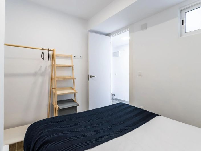 Image No.14-1 Bed Flat for sale