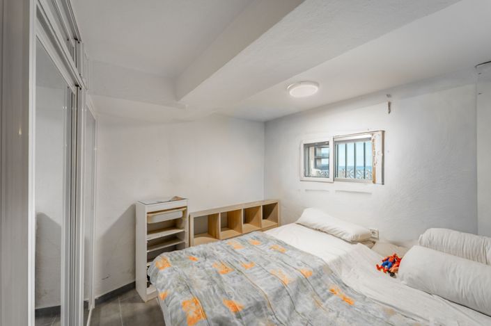 Image No.10-1 Bed Apartment for sale