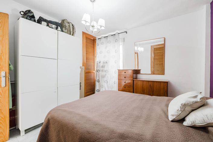 Image No.25-3 Bed Apartment for sale
