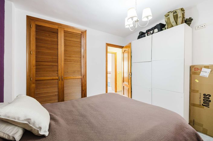 Image No.26-3 Bed Apartment for sale