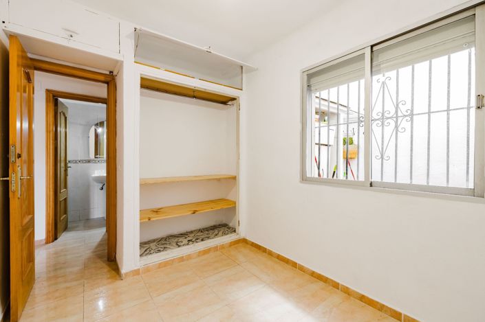 Image No.11-3 Bed Apartment for sale