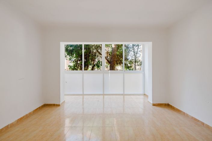 Image No.3-3 Bed Apartment for sale