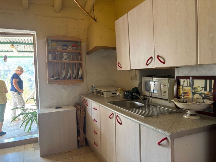 Image No.20-4 Bed Country House for sale