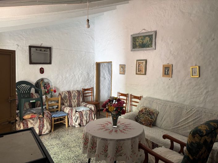 Image No.9-4 Bed Country House for sale