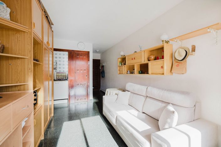 Image No.3-1 Bed Studio for sale