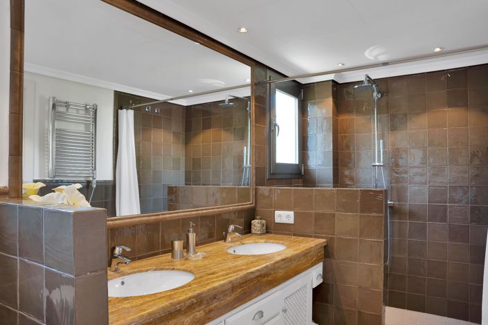 Image No.22-Propriété de 5 chambres à vendre à Marbella