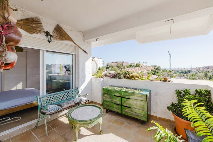 Image No.27-3 Bed Flat for sale