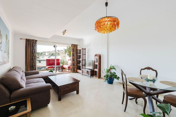 Image No.3-3 Bed Flat for sale