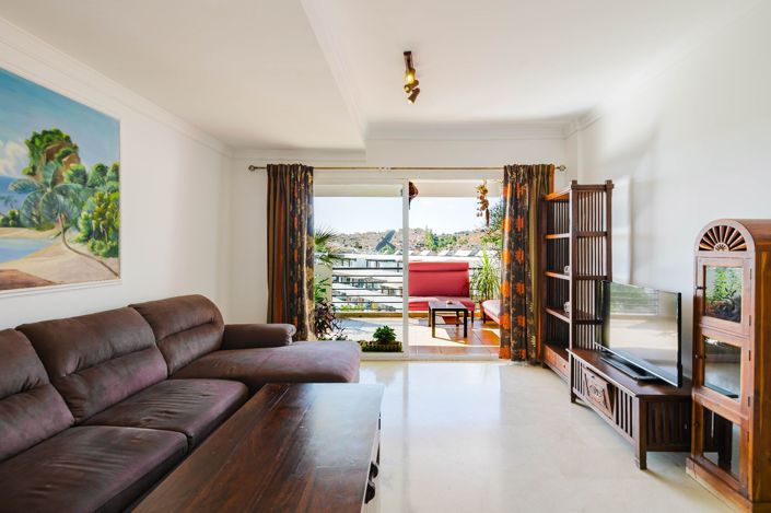 Image No.4-3 Bed Flat for sale