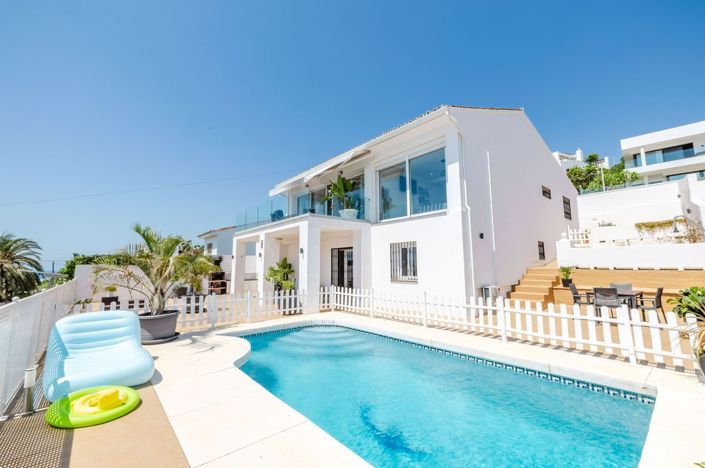 Image No.5-4 Bed Townhouse for sale