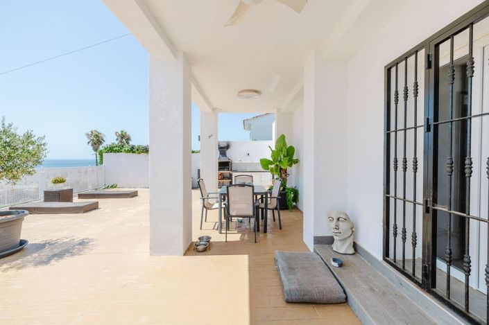 Image No.8-4 Bed Townhouse for sale