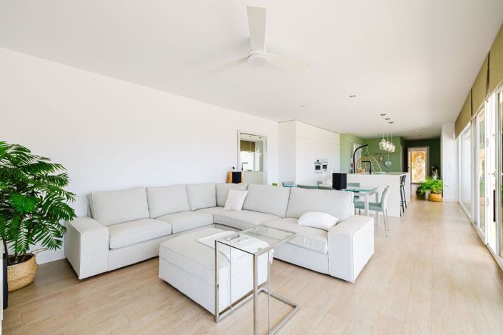 Image No.2-3 Bed Property for sale
