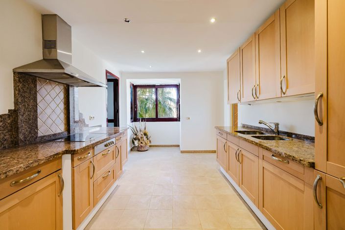 Image No.13-3 Bed Duplex for sale