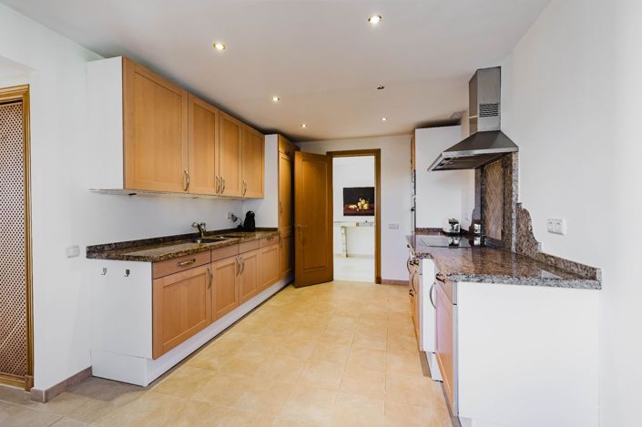 Image No.16-3 Bed Duplex for sale