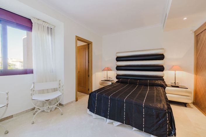 Image No.19-3 Bed Duplex for sale