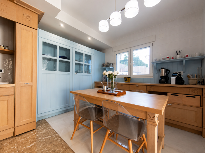 Image No.5-4 Bed Property for sale