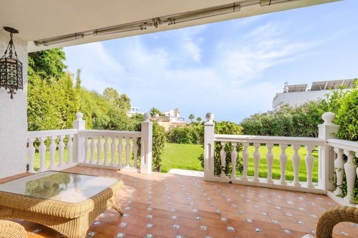 Image No.36-4 Bed Property for sale