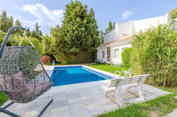 Image No.40-4 Bed Property for sale