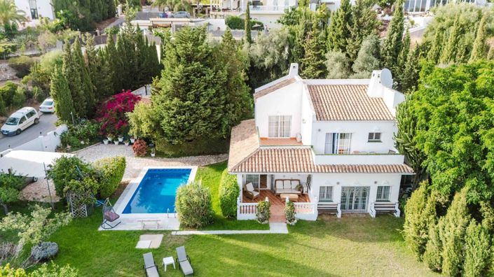 Image No.46-4 Bed Property for sale
