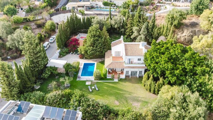 Image No.47-4 Bed Property for sale