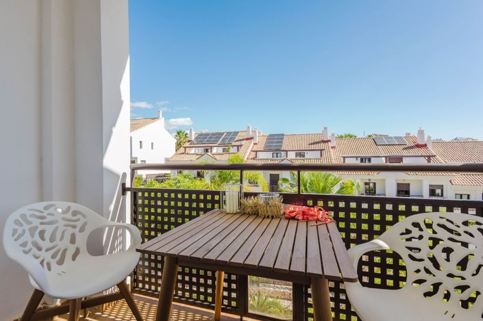 Image No.25-3 Bed Townhouse for sale