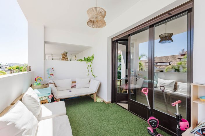 Image No.8-3 Bed Townhouse for sale