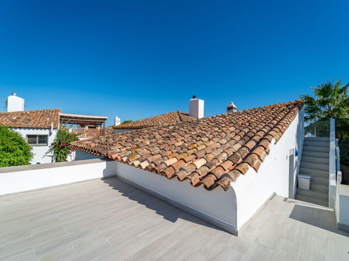 Image No.36-3 Bed Townhouse for sale