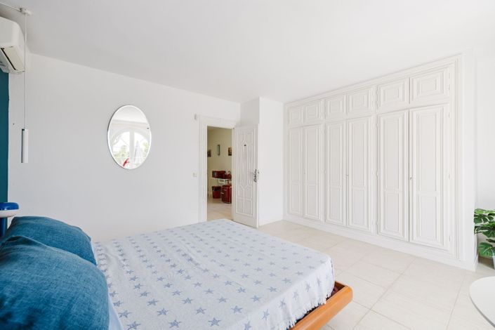 Image No.27-5 Bed Villa for sale