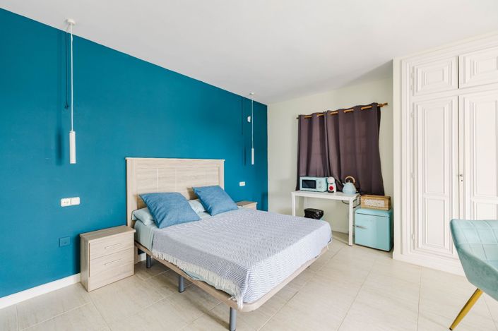 Image No.36-5 Bed Villa for sale