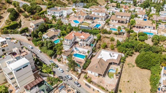 Image No.47-5 Bed Villa for sale