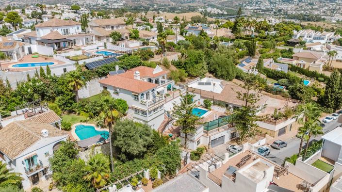 Image No.52-5 Bed Villa for sale