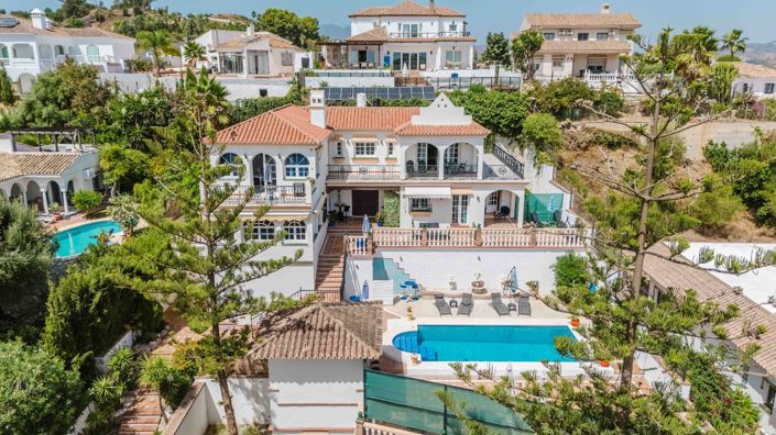 Image No.54-5 Bed Villa for sale